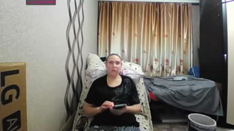 Snapshot of jennideep chatting on December 4, 2:32 am JenniDeep online show from December 4, 2:32 am