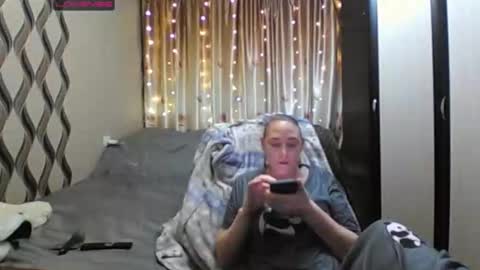 JenniDeep online show from March 27, 7:13 pm