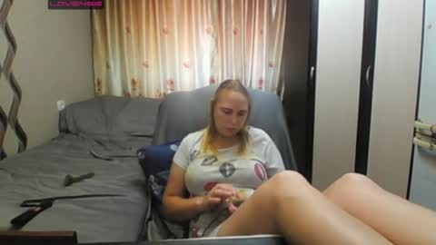 Snapshot of jennideep chatting on July 14, 11:16 am JenniDeep online show from July 14, 11:16 am