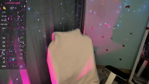 Jennie online show from November 18, 10:14 pm