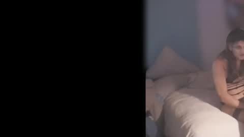 Jennie bttmcd online show from November 9, 8:45 am