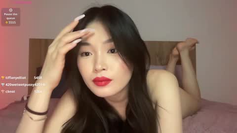 jennie_yung online show from December 15, 4:18 am