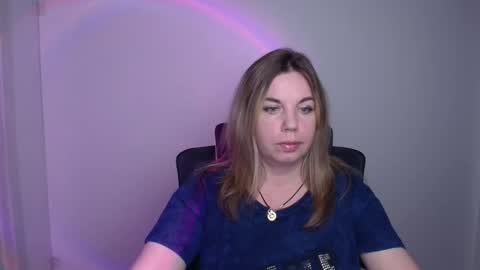 Jennifer online show from September 11, 6:08 pm