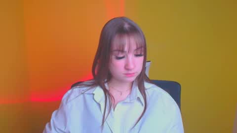 Jennifer online show from December 11, 10:03 am