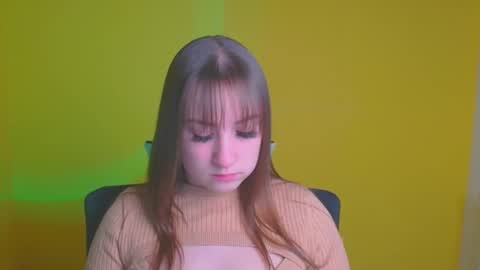 Jennifer online show from December 17, 6:24 am