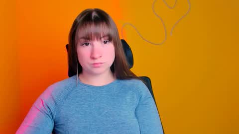 Jennifer online show from March 21, 8:19 am