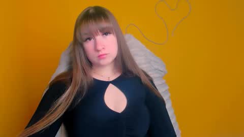 Jennifer online show from March 27, 8:26 am