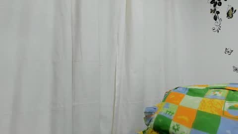 jenniferloveyou online show from December 16, 7:43 pm