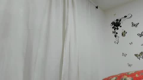 jenniferloveyou online show from February 5, 8:14 pm