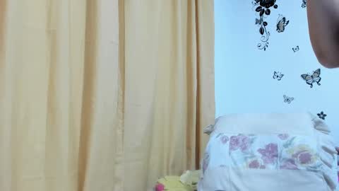 jenniferloveyou online show from September 21, 10:17 am