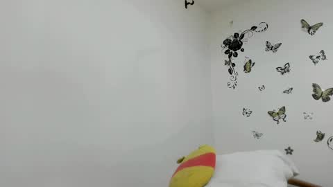 jenniferloveyou online show from June 14, 1:13 pm