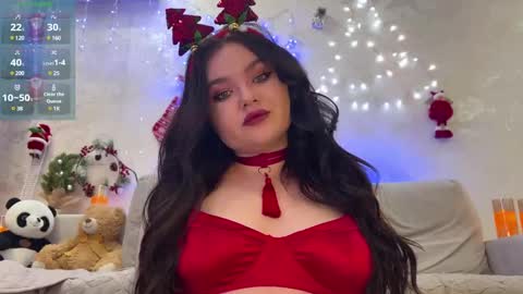 Snapshot of jennisxcharming chatting on December 31, 6:02 pm Mila online show from December 31, 6:02 pm