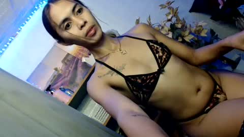 PRETTY JENNY online show from July 2, 10:05 pm