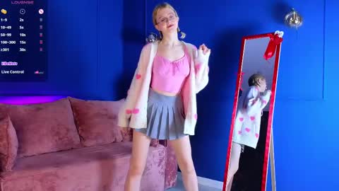 Snapshot of jenny_bunny_ chatting on February 21, 1:55 am jenny_bunny_ online show from February 21, 1:55 am