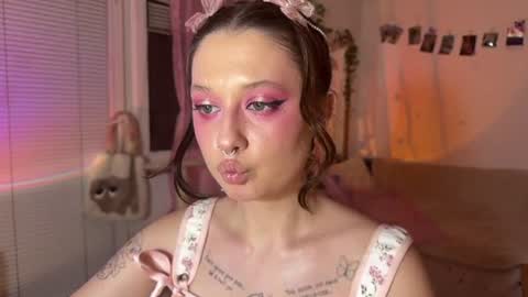 Jennifer Jenny Darling   online show from July 7, 7:07 pm