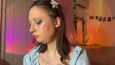 Jennifer Jenny Darling   online show from July 12, 7:05 pm