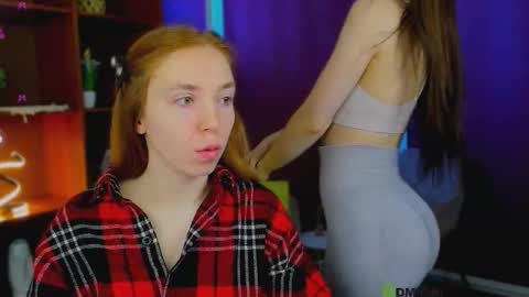 Snapshot of jenny_donne chatting on March 29, 5:29 am jenny_donne online show from March 29, 5:29 am