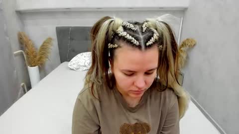 Jenny online show from February 20, 1:13 am