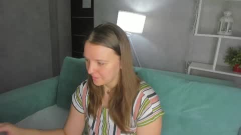 Jenny online show from June 19, 9:24 am