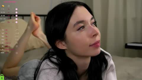 Ori online show from October 24, 6:59 pm