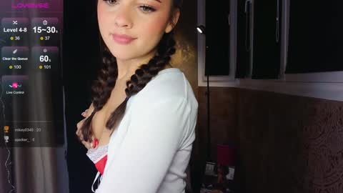 Jenny online show from December 28, 2:21 pm