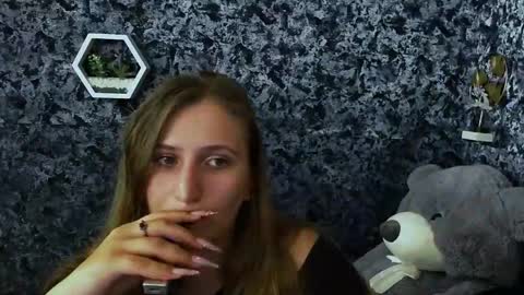 jenny_smille_ online show from June 5, 6:20 am
