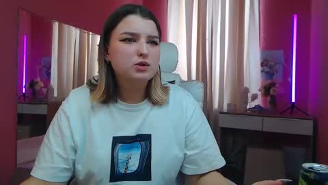 jenny_smitx online show from February 22, 7:56 am