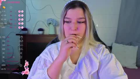 jenny_smitx online show from September 15, 2:55 am