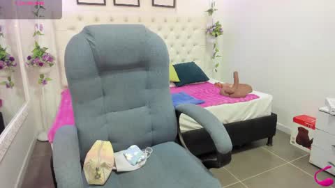 jenny_stark online show from July 22, 11:02 am