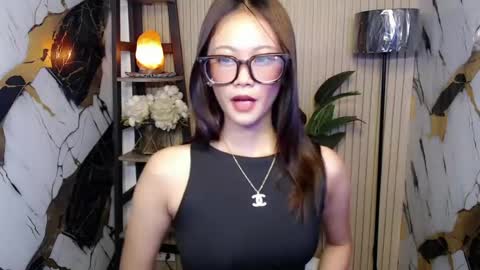 Snapshot of jenny_sweetgirlx chatting on July 9, 5:22 am jenny_sweetgirlx online show from July 9, 5:22 am