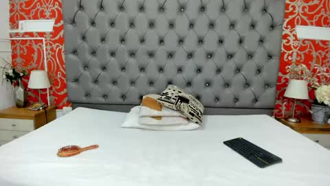 jenny_towers online show from June 7, 12:26 am