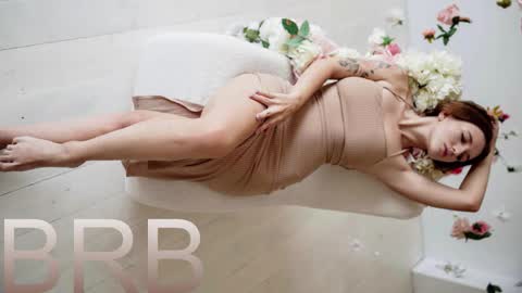 Jenny NO Nude online show from November 12, 5:02 pm