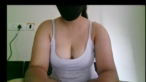 Snapshot of jennydolphin chatting on April 30, 3:57 am Jenny online show from April 30, 3:57 am