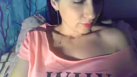 Snapshot of jennyferdoe chatting on December 23, 1:18 am jennyferdoe online show from December 23, 1:18 am