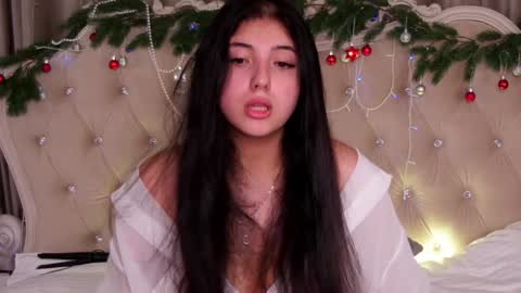 Snapshot of jennyferguson chatting on January 17, 10:12 pm Jenny Ferguson online show from January 17, 10:12 pm