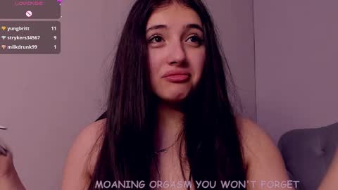 Snapshot of jennyferguson chatting on February 1, 1:23 am Jenny Ferguson online show from February 1, 1:23 am