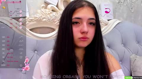 Snapshot of jennyferguson chatting on March 11, 9:59 pm Jenny Ferguson online show from March 11, 9:59 pm