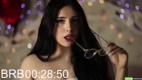 Snapshot of jennyferguson chatting on October 19, 6:14 am Jenny Ferguson online show from October 19, 6:14 am