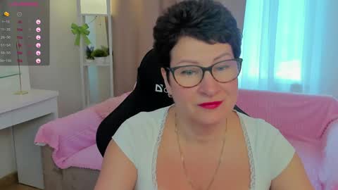 Jenny online show from May 31, 7:59 am