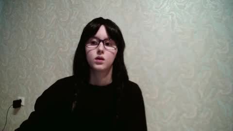 JennyOlset online show from September 20, 8:48 am