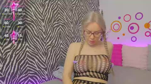   JennyShow online show from February 23, 7:00 am
