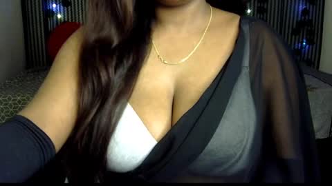 Snapshot of jennysinghaniya chatting on March 6, 9:36 am jenny online show from March 6, 9:36 am