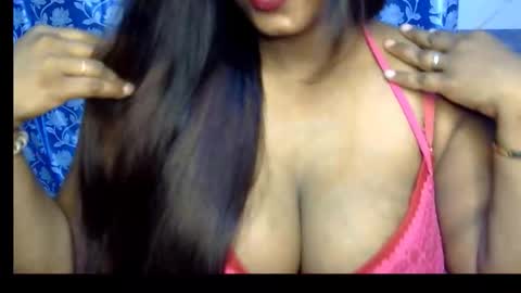 Snapshot of jennysinghaniya chatting on September 13, 11:43 am jenny online show from September 13, 11:43 am