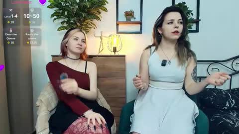 Jennys - you can call me Jenny or Jenn online show from February 9, 9:13 am