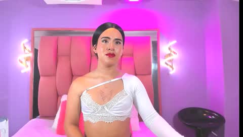 jennyts18 online show from September 12, 7:58 pm