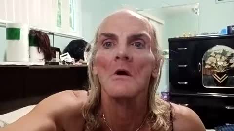 jennywomacks online show from July 28, 1:45 am