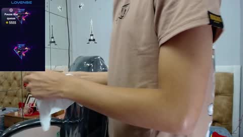 Snapshot of jeremias_1 chatting on February 1, 12:16 pm JEREMIAS online show from February 1, 12:16 pm