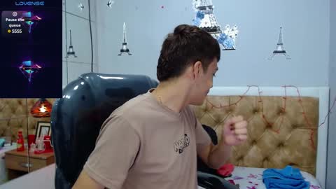 Snapshot of jeremias_1 chatting on February 4, 12:22 pm JEREMIAS online show from February 4, 12:22 pm