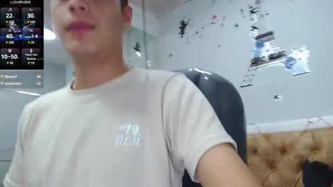 Snapshot of jeremias_1 chatting on February 19, 10:20 pm JEREMIAS online show from February 19, 10:20 pm