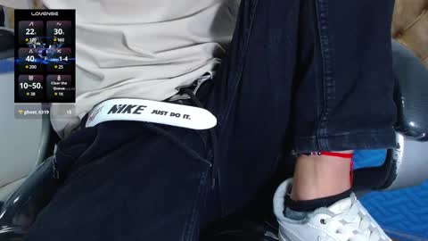 Snapshot of jeremias_1 chatting on March 6, 6:37 pm JEREMIAS online show from March 6, 6:37 pm